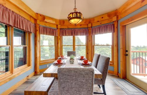 Murphy Casa | Murphy Cabin with Fire Pit and Mountain Views!