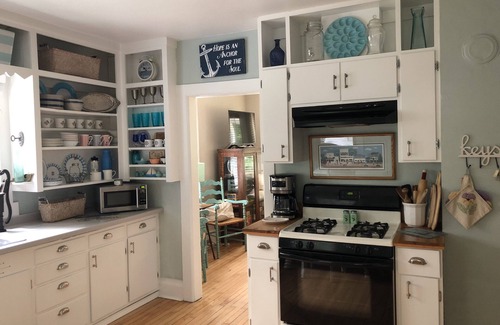 Sister Bay Cabaña | Murphy's "KipDee" Cottage-Seleccionado como uno de los 2019 Premier Showcase Homes ...