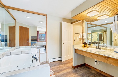 Estes Park Hotel | Murphy's Resort