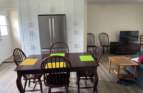 South Glengarry Casa | MURPHY'S RETREAT COTTAGE # 2 CLOSE TO CORNWALL