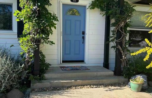 Murphys Casa | Murphys Nest Walk to Downtown