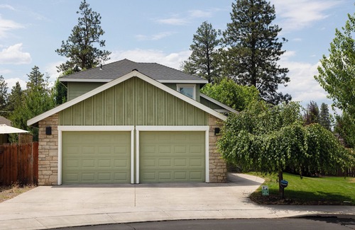 Boyd Acres Casa | Murphy’s Resort – Modern 3 BDR in Quiet Neighborhood! Pet Friendly!