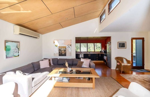 Bawley Point Casa | Bella Coastal Holidays Welcomes you to Murramarang Haven.