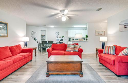 Murrells Inlet Apartamento | Murrells Inlet Condo with Pool Access, Near Beach!