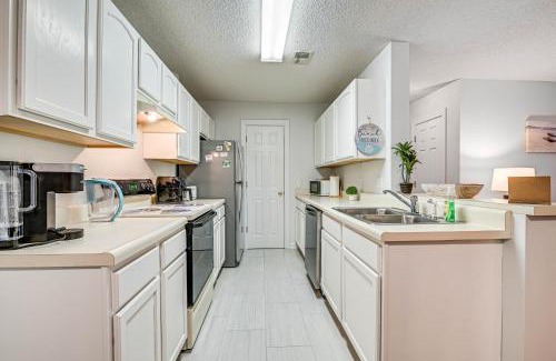Murrells Inlet Apartamento | Murrells Inlet Condo with Pool Access, Near Beach!