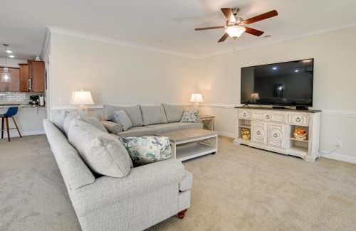 Garden City Apartamento | Murrells Inlet Golf Resort Condo 1 Mile to Beach!