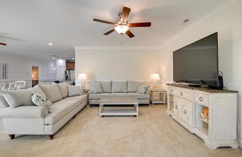 Garden City Apartamento | Murrells Inlet Golf Resort Condo 1 Mile to Beach!