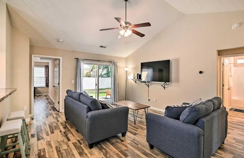 Murrells Inlet Casa | Murrells Inlet Home with Patio about 3 Mi to Beach!