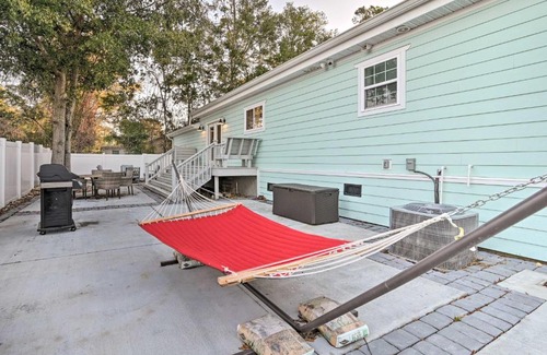 Garden City Casa | Murrells Inlet Home with Fire Pit Near Beaches