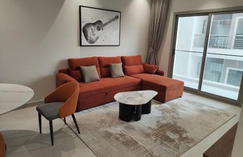 Al Khuwair Apartamento | Muscat City Stay-2BR Apt 108 near Grand & Avenue Mall
