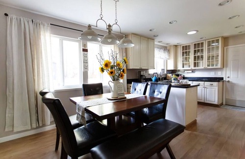 Ponderosa Palisades Casa | Muse Mountain Retreat: Northstar, Squaw, Truckee