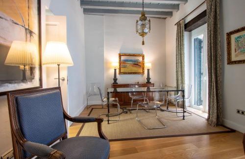 Museo Villa | Museum Duplex and Patios, Historical Center, 8 pax