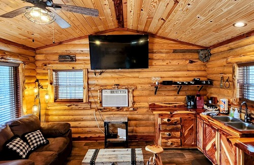 Mid America Cabina | Music Mountain Retreat Cabin C