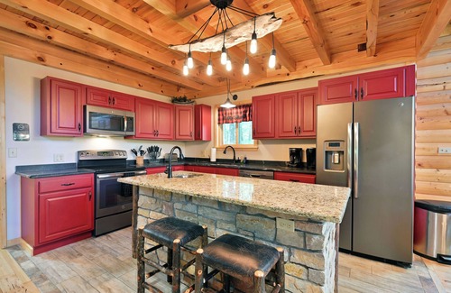 Hayward Cabina | Muskie Ridge- beautiful and rustic 3 bedroom cabin near the Chippewa Flowage.
