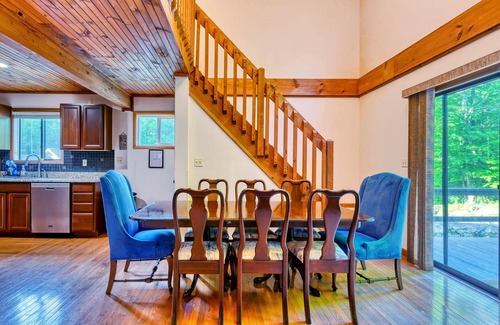Lake Ariel Casa | Must see the Up Cabin in the Hideout
