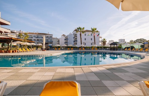 Oura Apartamento | Muthu Oura Praia Hotel