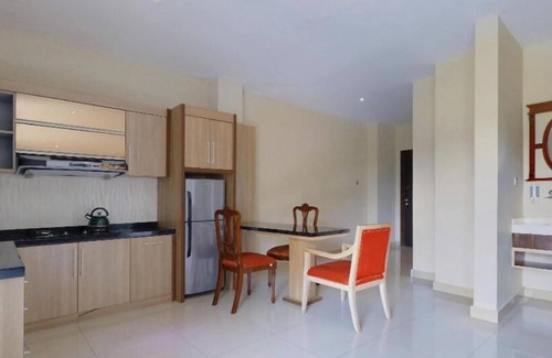 Cipete Selatan Cama Y Desayuno | Mutiara Suites