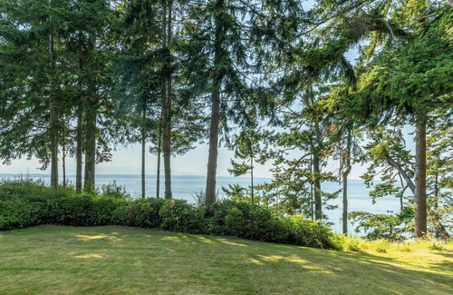 Freeland Cabina | 122 - Mutiny Bay Waterfront Cabin, 6552 al lado del # 123