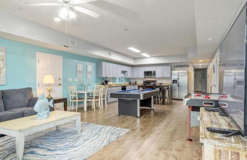 Myrtle Beach Villa | MV105B Myrtle Villa 4BR/3B second row at 704 S Ocean Blvd