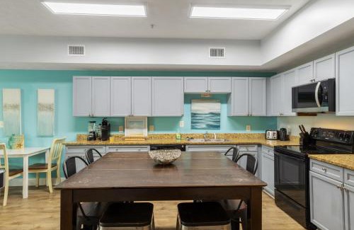 Myrtle Beach Villa | MV105B Myrtle Villa 4BR/3B second row at 704 S Ocean Blvd