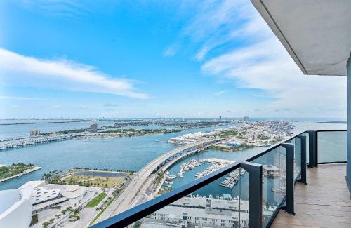 Downtown Miami Apartamento | MVR Epic Views & Resort Pool for Perfection