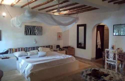 Malindi Casa | Mwezi Nyota