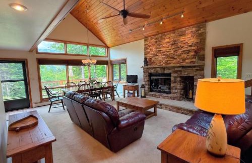 Bretton Woods Casa | MWP23 - Breathtaking views in Bretton Woods, pool passes, discounts!