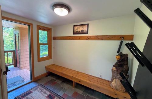 Bretton Woods Casa | MWP23 - Breathtaking views in Bretton Woods, pool passes, discounts!