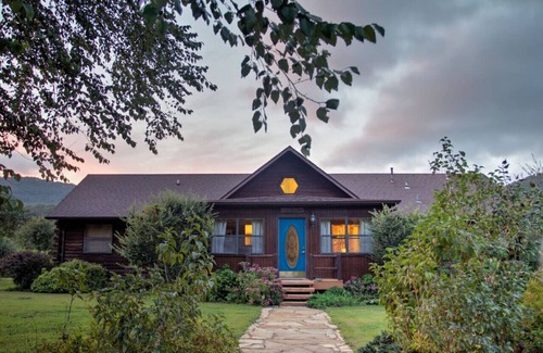 Parthenon Cabina | ¡Nuevo listado! Tu escondite de Ozark en el río Little Buffalo