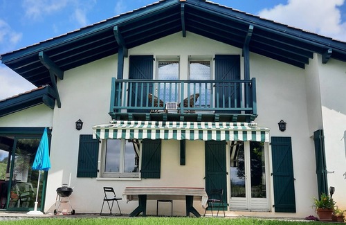 Saint-Pee-sur-Nivelle Casa | Mi encantadora casa moxko berria