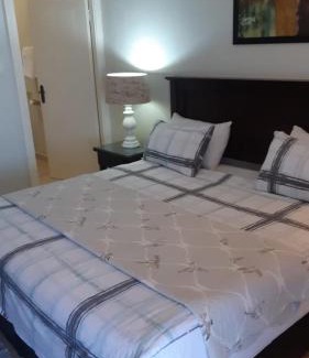 Oslo Beach Cama Y Desayuno | My Den Beachfront B&B and Self-Catering