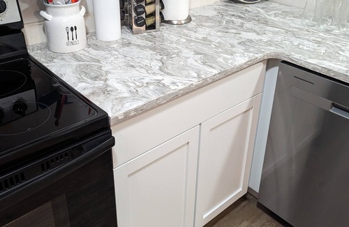 State College Casa | My Happy Place-4BR,3BA-2.5 miles to Beaver Stadium