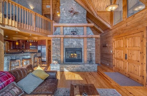 Mill Spring Cabina | My Happy Place Cabin
