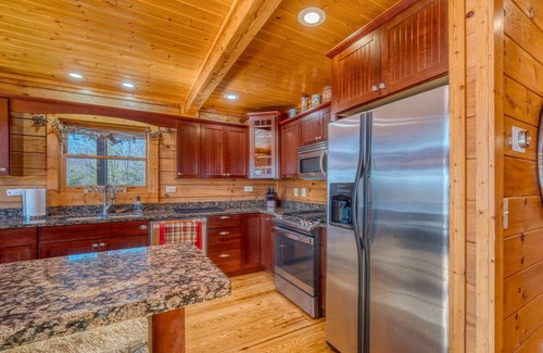 Mill Spring Cabina | My Happy Place Cabin