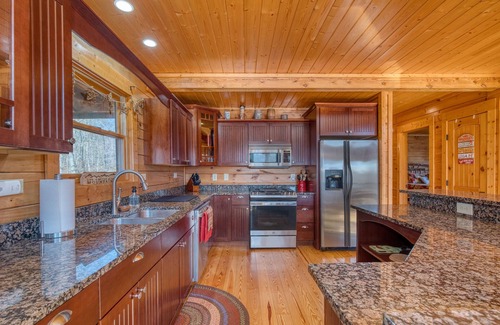 Mill Spring Cabina | My Happy Place Cabin