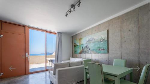 Karystos Villa | My Hidden Iposkafo