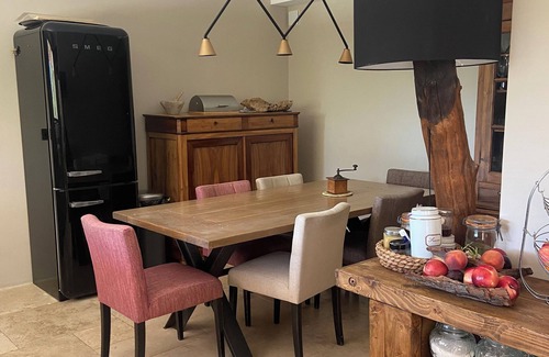 Peypin-d'Aigues Casa | My house in the luberon. In an oak wood, to enjoy Provence...