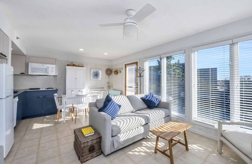 Napeague Cabaña | My Humble Abode 2BR Beachside Home | TennisPoolPKG