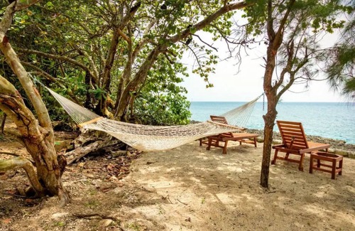 Cousins Cove Cabaña | My Little Cottage in Jamaica
