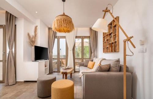 Zia Apartamento | My Νeighbor Totoro-Sunset & Sea View-Private Pool