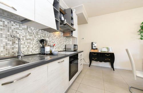 Cavalcaselle Apartamento | My Peschiera Holiday Apartment- Quadrivium 3