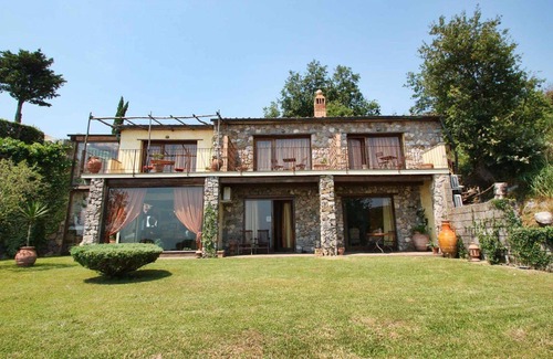 Sorrento Villa | Villa en Sorrento con 14 habitaciones, capacidad 27