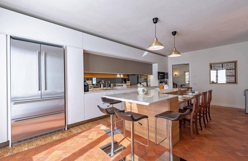 Calozzo Villa | Villa en Calozzo con 6 habitaciones, capacidad 12