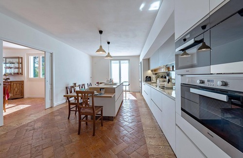 Calozzo Villa | Villa en Calozzo con 6 habitaciones, capacidad 12