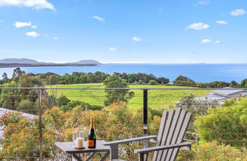 Red Head Casa | My Seascape - Extensive north facing beach and ocean views