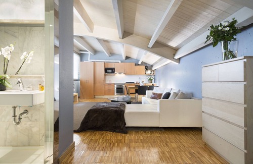 Sant Gervasi Apartamento | My Space Barcelona New Penthouse in Barcelona for Long Stays in the Center