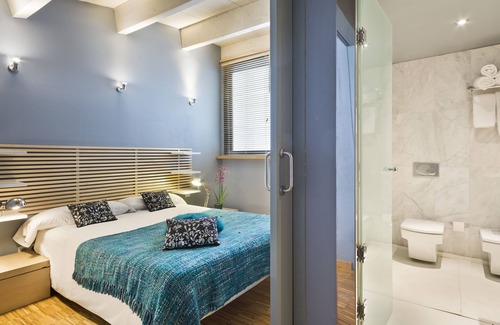 Sant Gervasi Apartamento | My Space Barcelona New Penthouse in Barcelona for Long Stays in the Center