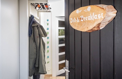 Bottmingen Cama Y Desayuno | MyBedNBreakfast