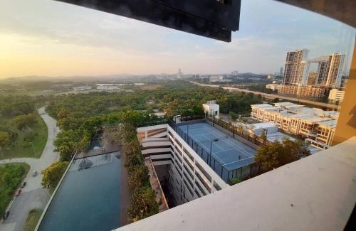 Cyberjaya Apartamento | MyCozySOHO with Excellent Swimming Pool View