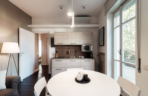 Como Apartamento | MyHomeInComo - Art Design Suites